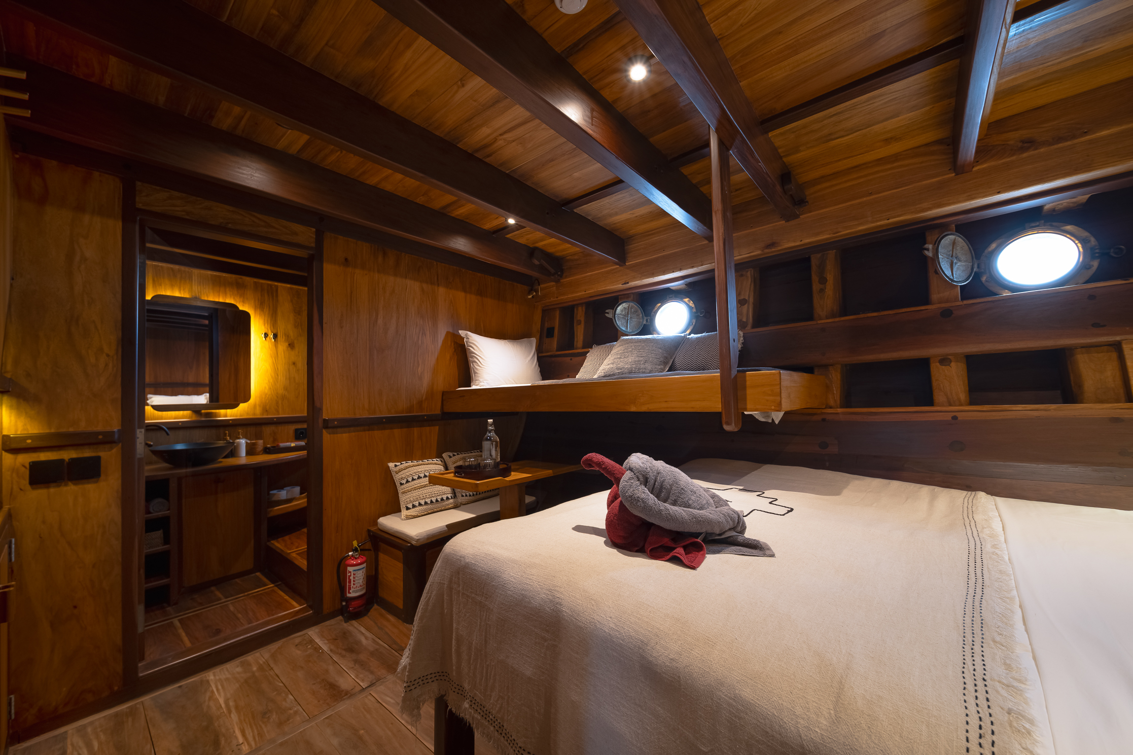 Ta'Talasa Asmat Cabin